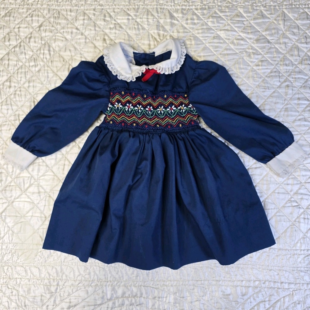 Vintage POLLY FLINDERS Hand Smocked 2T Toddler Dress Blue Flowers Embroidered